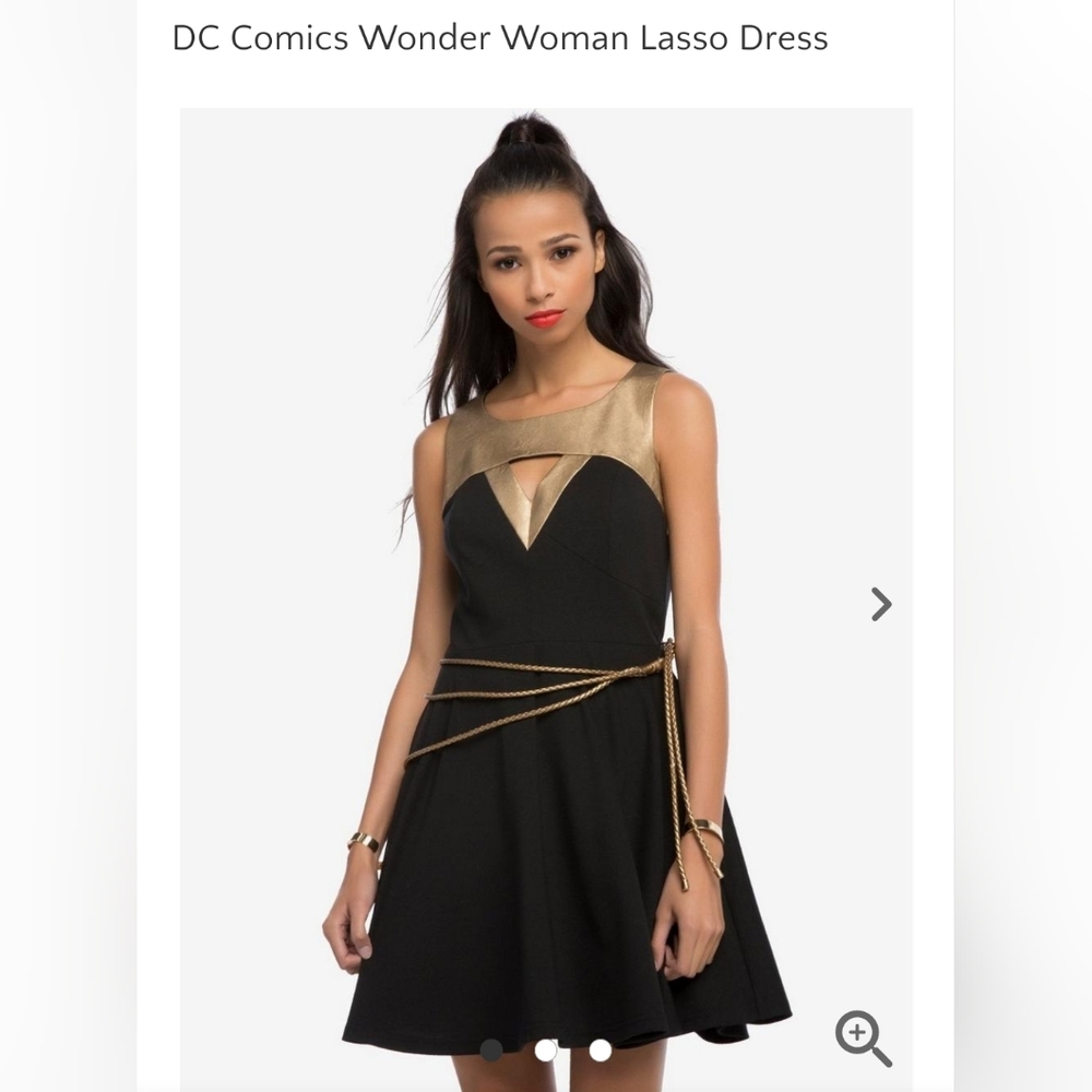 Her universe wonder woman dress